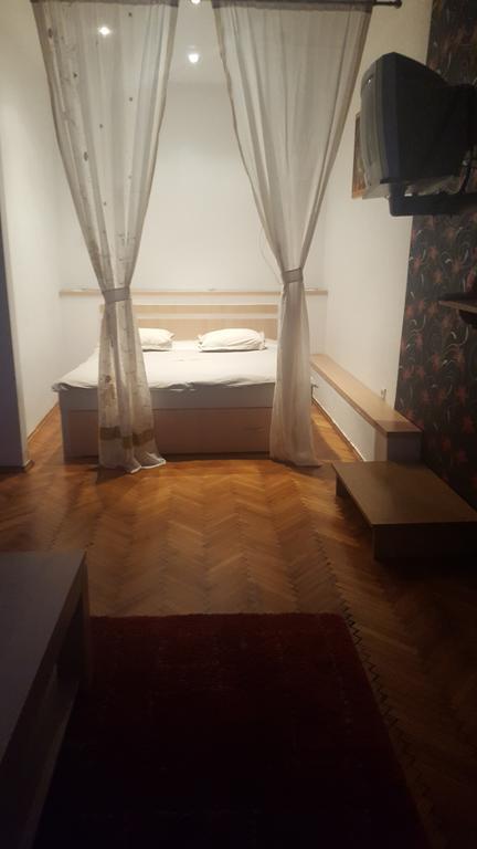 Hospitality Centrum - Nicolae Iorga Bucarest Exterior foto